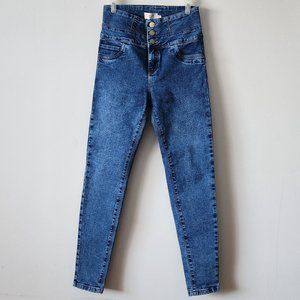 Milk Body Shaping Push-up Denim Skinny Pants